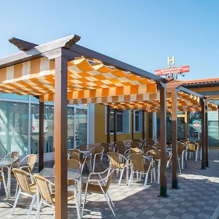 דואנייס Hotel Camino Real מראה חיצוני תמונה