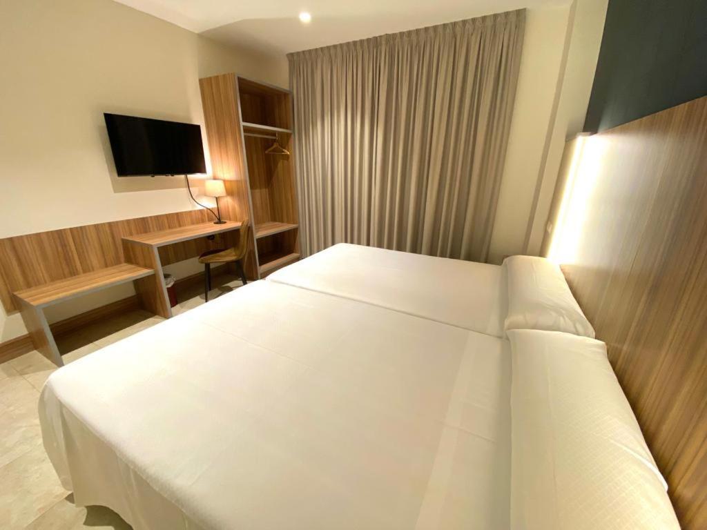 דואנייס Hotel Camino Real מראה חיצוני תמונה