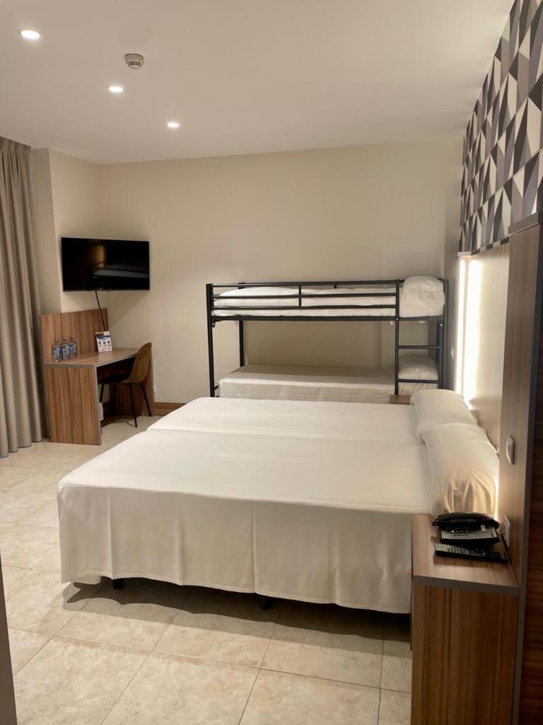 דואנייס Hotel Camino Real מראה חיצוני תמונה